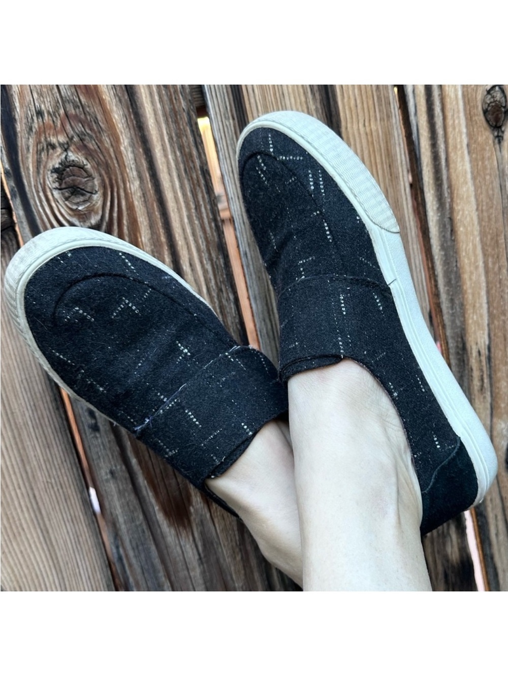 TOM’S ALTAIR Slip On Sneakers